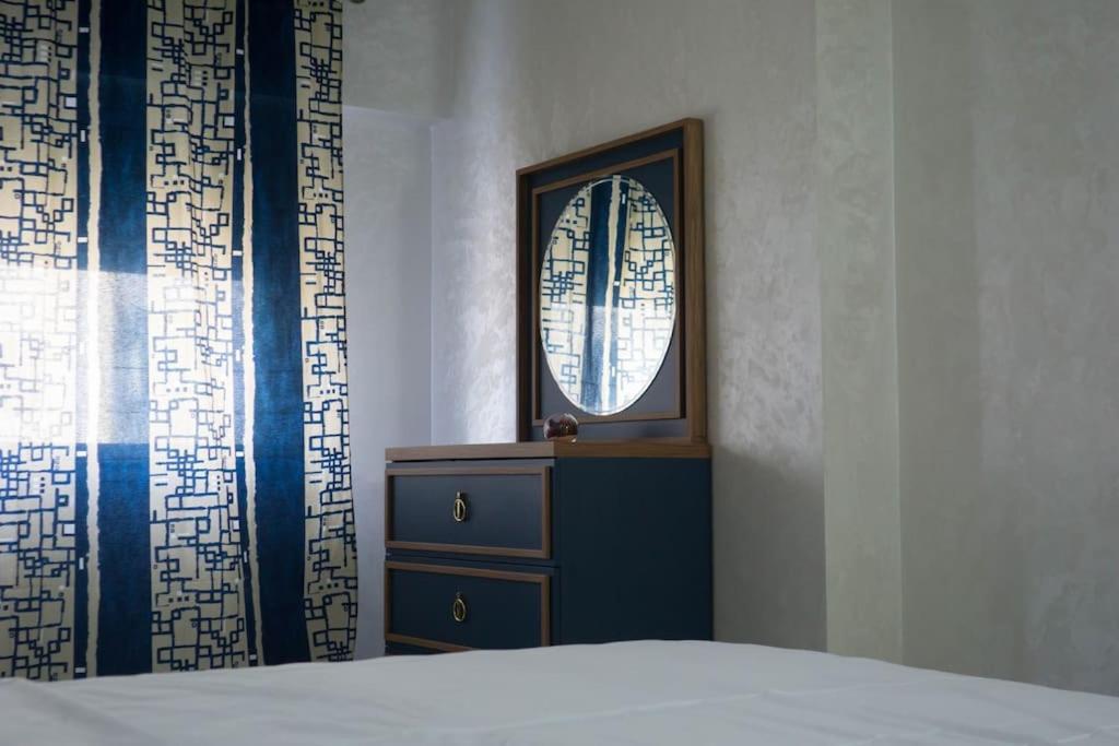 Grand Au Centre N°50 * Tanger